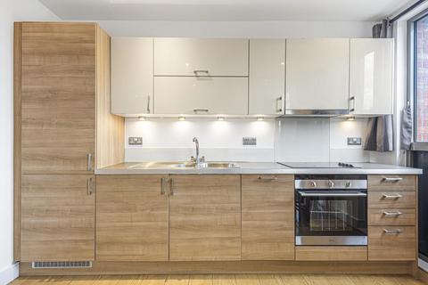 Flat 17, Chamberlain Court Silwood Street, London, SE16 2AZ