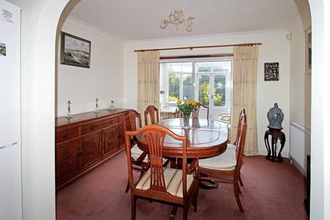 2 bedroom detached bungalow for sale, Hunters Close, Aldwick, Bognor Regis PO21