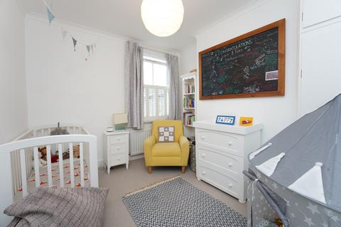 26 Gladwyn Road, London, SW15 1JY