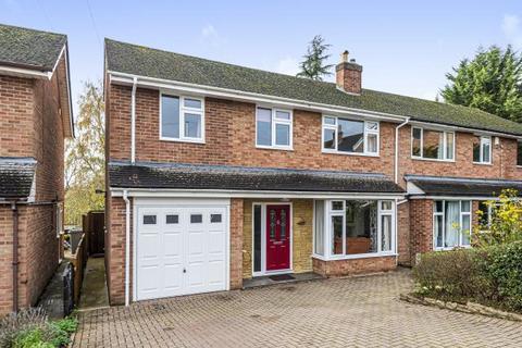 28 Isis Close, Long Hanborough, Witney, OX29 8JN