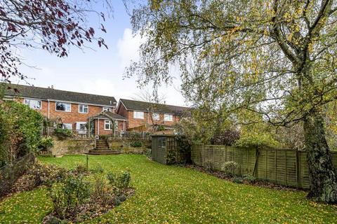 28 Isis Close, Long Hanborough, Witney, OX29 8JN