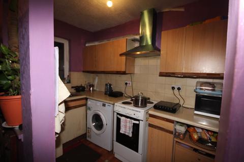 1 bedroom semi-detached house to rent - Avondale Drive, Hayes, UB3