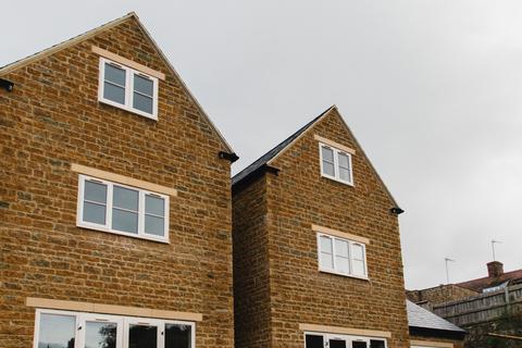 3 bedroom end of terrace house for sale - Cumberford Hill, Bloxham, OX15