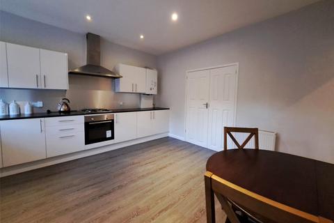 1 bedroom house to rent, Haslemere, Green Lane, Staines-Upon-Thames, Surrey, TW18