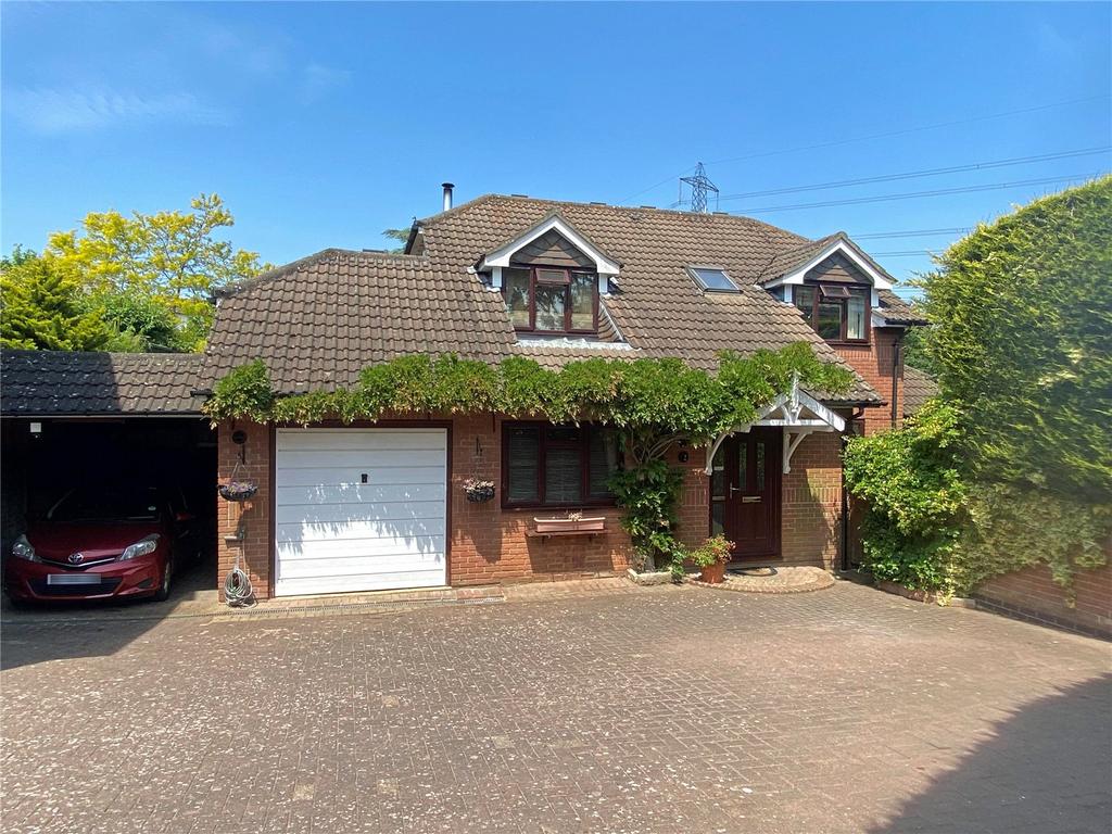 St. Michaels Close, Blackfield, Southampton, Hampshire, SO45 4 bed