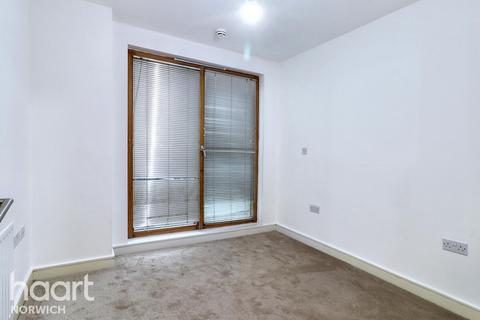 2 bedroom apartment to rent, Greyfriars Road, Norwich