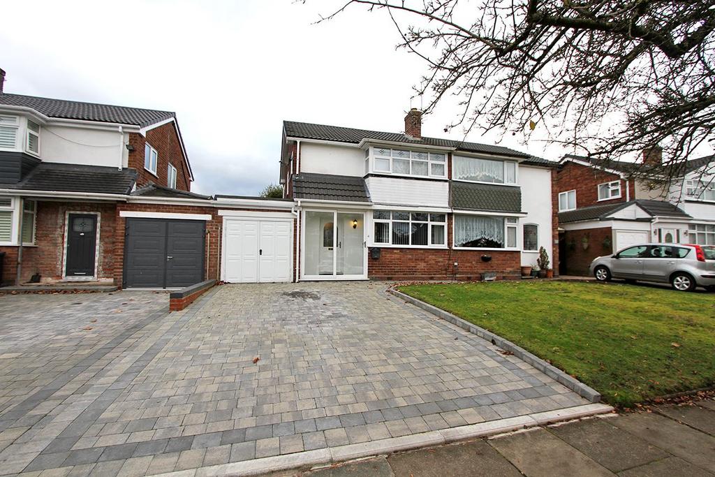 Welbeck Road, AshtoninMakerfield, Wigan, WN4 8AR 3 bed semidetached