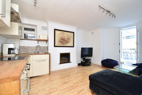1 bedroom flat for sale, Lowther Hill