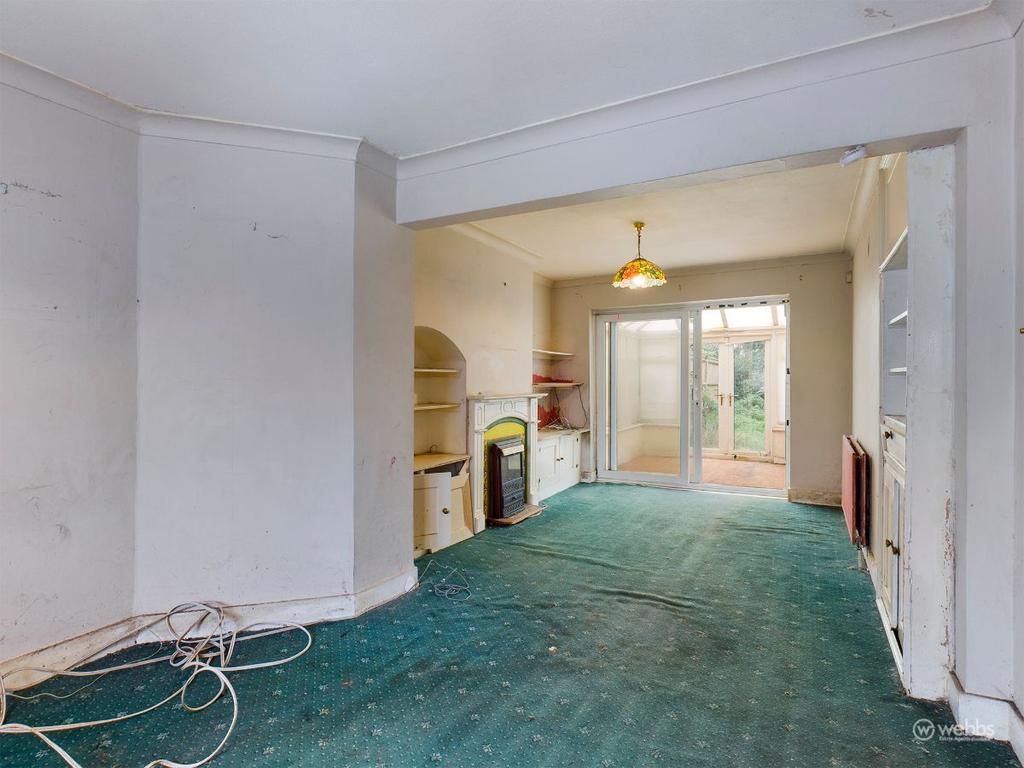 Parkway, New Addington, Croydon 3 bed semidetached house £375,000