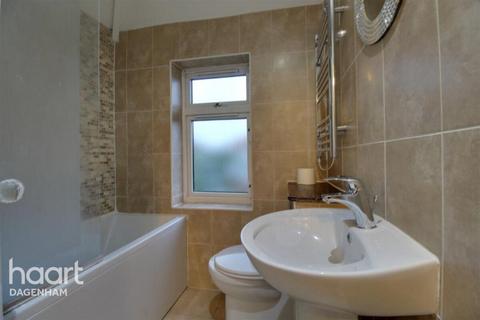 undefined, Northfield Gardens, Dagenham