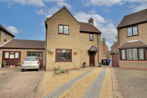 4 bedroom link detached house for sale - Windsor Drive, Ramsey Forty Foot