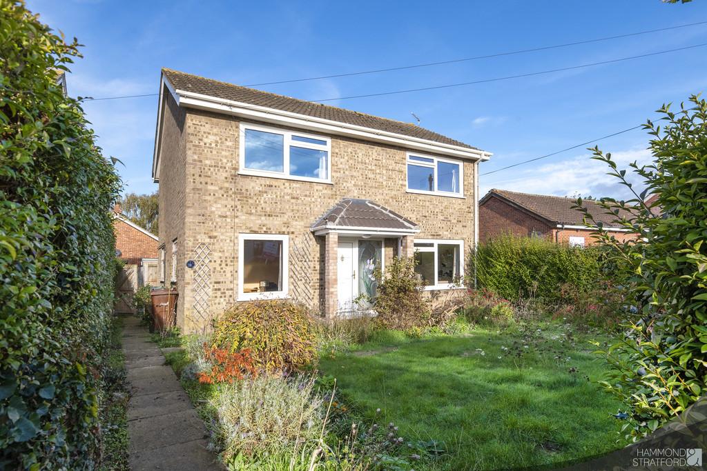 Mill Road, Hethersett 4 bed detached house £325,000