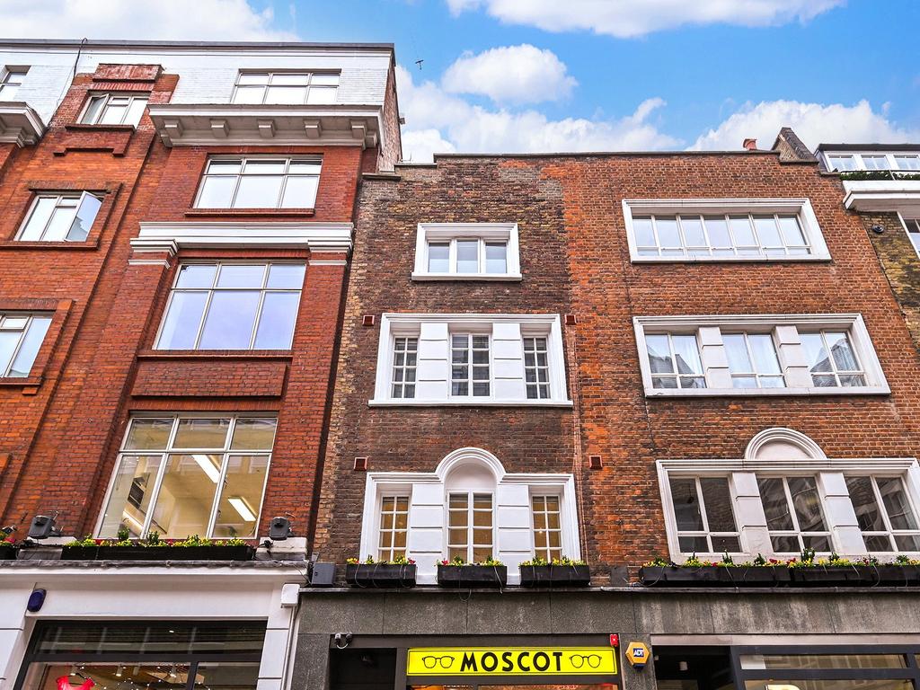 Beak Street