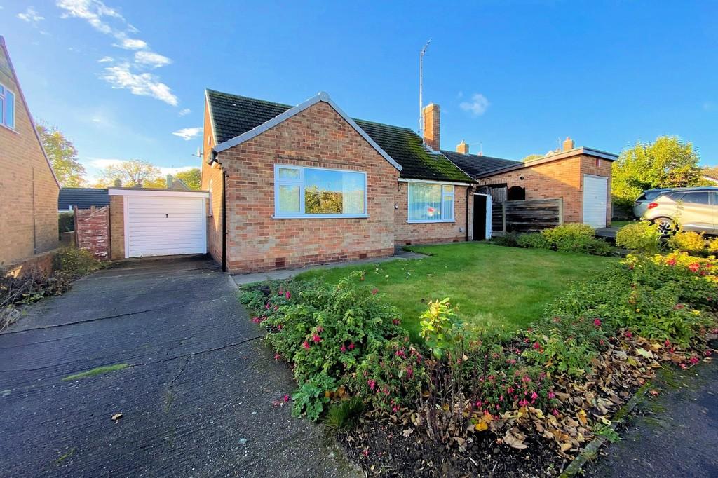 Priorfields, AshbydelaZouch 3 bed detached bungalow for sale £350,000