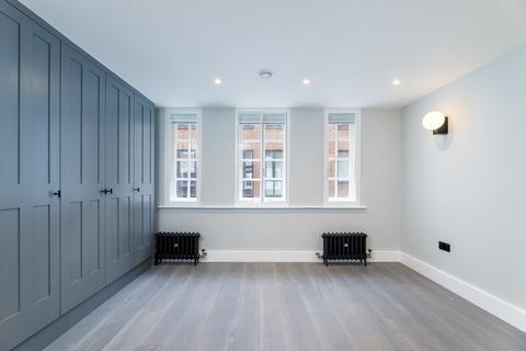 2 bedroom apartment to rent, Beak Street, Carnaby W1