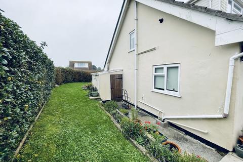 2 bedroom detached house to rent, Newlyn, Penzance