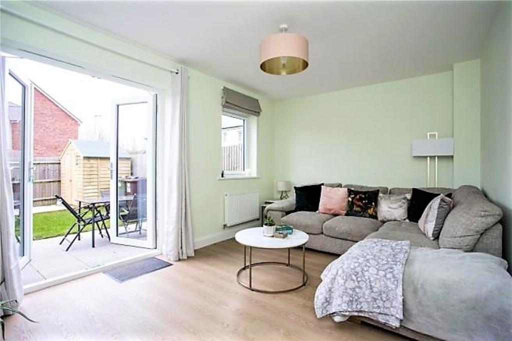 Golding Road, TUNBRIDGE WELLS 2 bed semidetached house £1,600 pcm (£