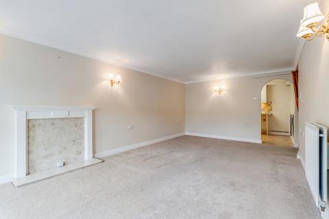 2 bedroom retirement property for sale, Cunliffe Road, Ilkley, West Yorkshire, LS29