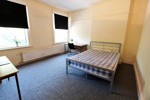 undefined, Wilmslow Road, Manchester, Greater Manchester, M14