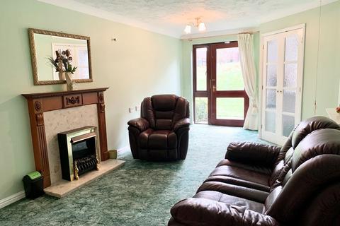 1 bedroom ground floor flat for sale - Beeches Court, 1 Ashill Road