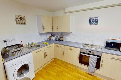 3 bedroom flat to rent, 15a, Arthur Street Flat 5, NOTTINGHAM NG7 4DW