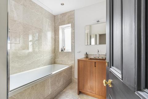 26 Calais Street, London, SE5 9LP
