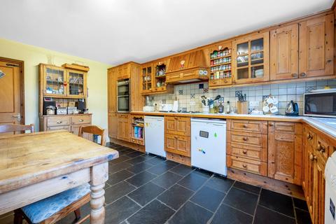 17 Percy Road, Guildford, GU2 9PA