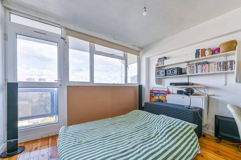 2 bedroom flat for sale, Deverell Street, London Bridge, London, SE1