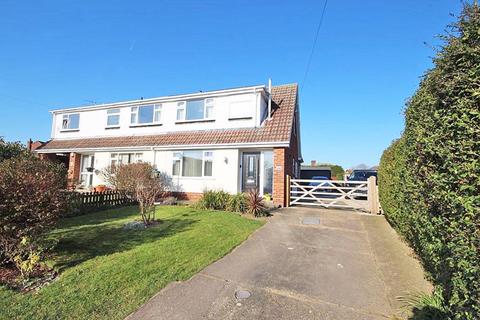 9 Cheesemans Lane, Waltham, Grimsby, DN37 0EP