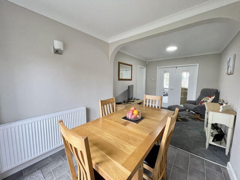 Dining room-Snug...