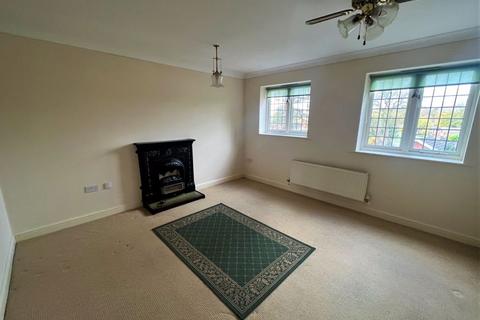 2 bedroom apartment for sale, Weller Court, Finchfield, Wolverhampton WV3