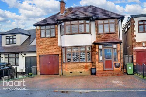 53 Recreation Avenue, Harold Wood, Romford, RM3 0TD