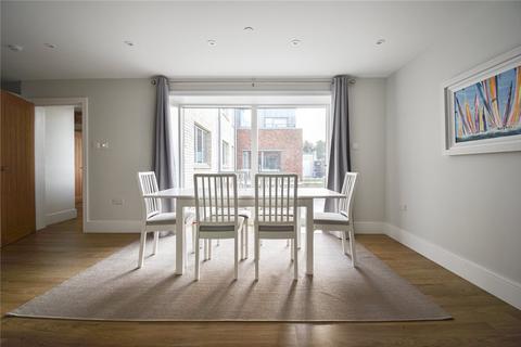 3 bedroom apartment to rent, Grosvenor Court, Woodlark Road, Cambridge, CB3