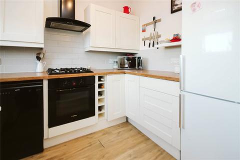 2 bedroom maisonette to rent, Toronto Road, Bristol, BS7