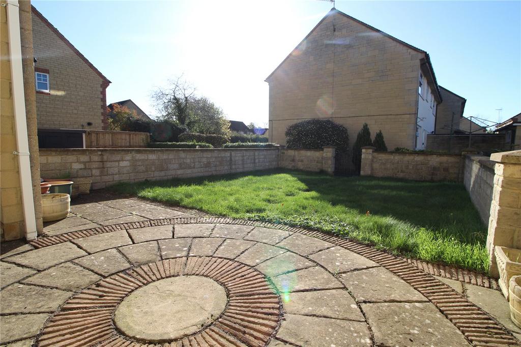 Harris Road, Ashton Keynes, Swindon, SN6 3 bed terraced house for sale