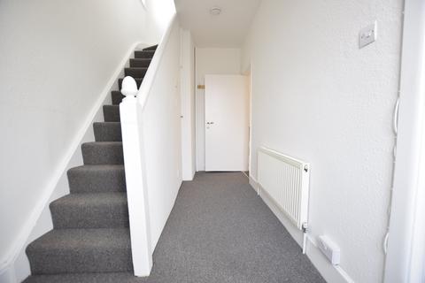 3 bedroom house to rent - Shelbourne Road, Charminster, Bournemouth