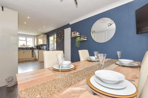 4 bedroom detached house for sale, Caladonia Lane, Wickford, Essex