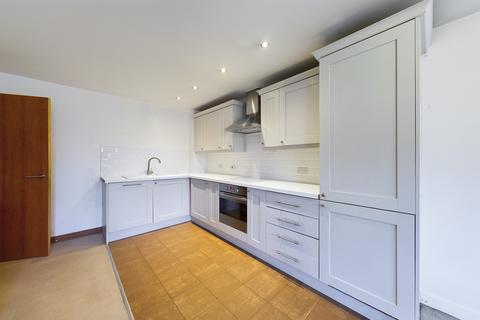 2 bedroom flat to rent, 25 Ripple Court, Barton Mill Road, Canterbury, CT1 1GN