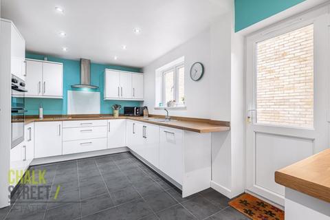 19 Barleycorn Way, Hornchurch, RM11 3JJ