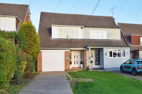 3 bedroom semi-detached house for sale - Outwood Common Road, Billericay, CM11