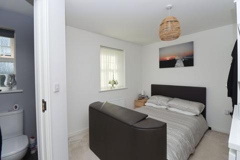 3 bedroom semi-detached house for sale - Bishop Close, Margate