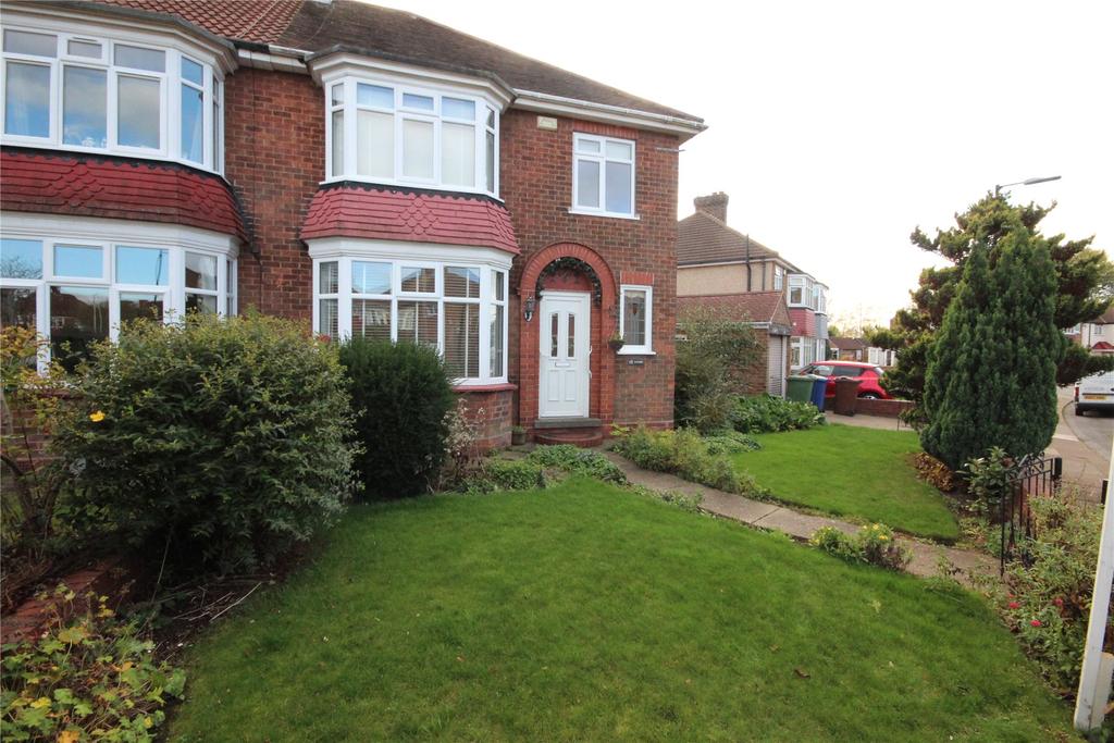 The Cresta Grimsby Dn34 3 Bed Semi Detached House £850 Pcm £196 Pw