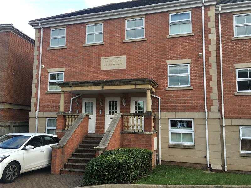 London Road, Hinckley, Leicestershire, LE10 1HQ 2 bed apartment £695