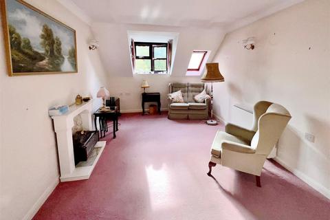 1 bedroom flat for sale, Moorside Road, West Moors, Ferndown