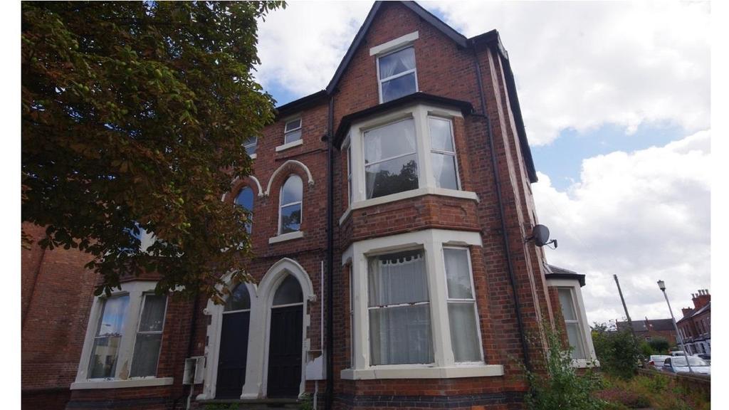 Melton Road, West Bridgford, Nottingham 2 bed flat £695 pcm (£160 pw)
