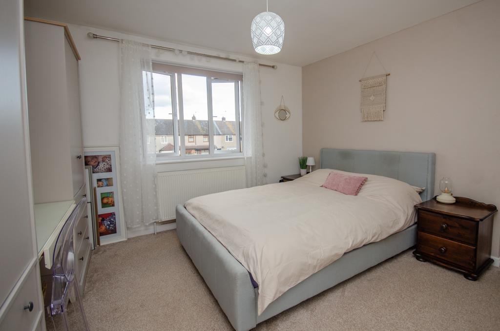 Bedroom one 2.jpg