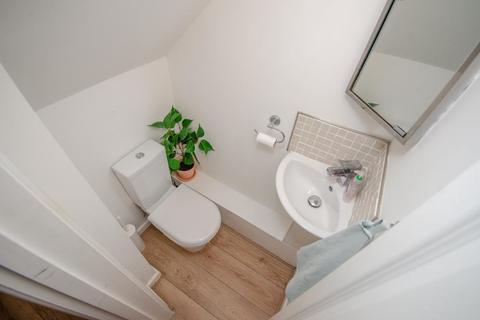 6 Barley Close, Mangotsfield, Bristol, BS16 9DL