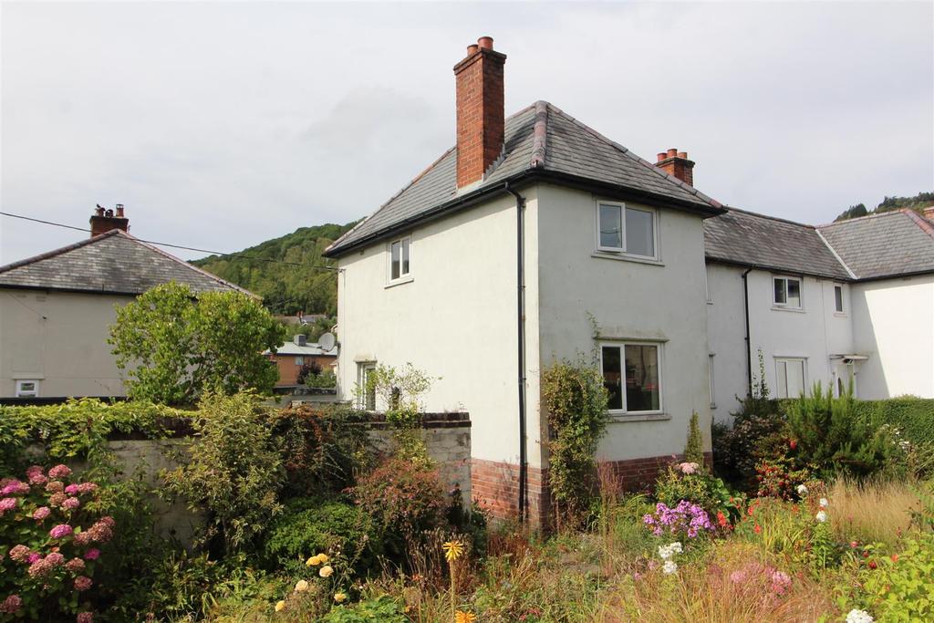 Y Maes, Glyn Ceiriog, Llangollen 3 bed semidetached house for sale £