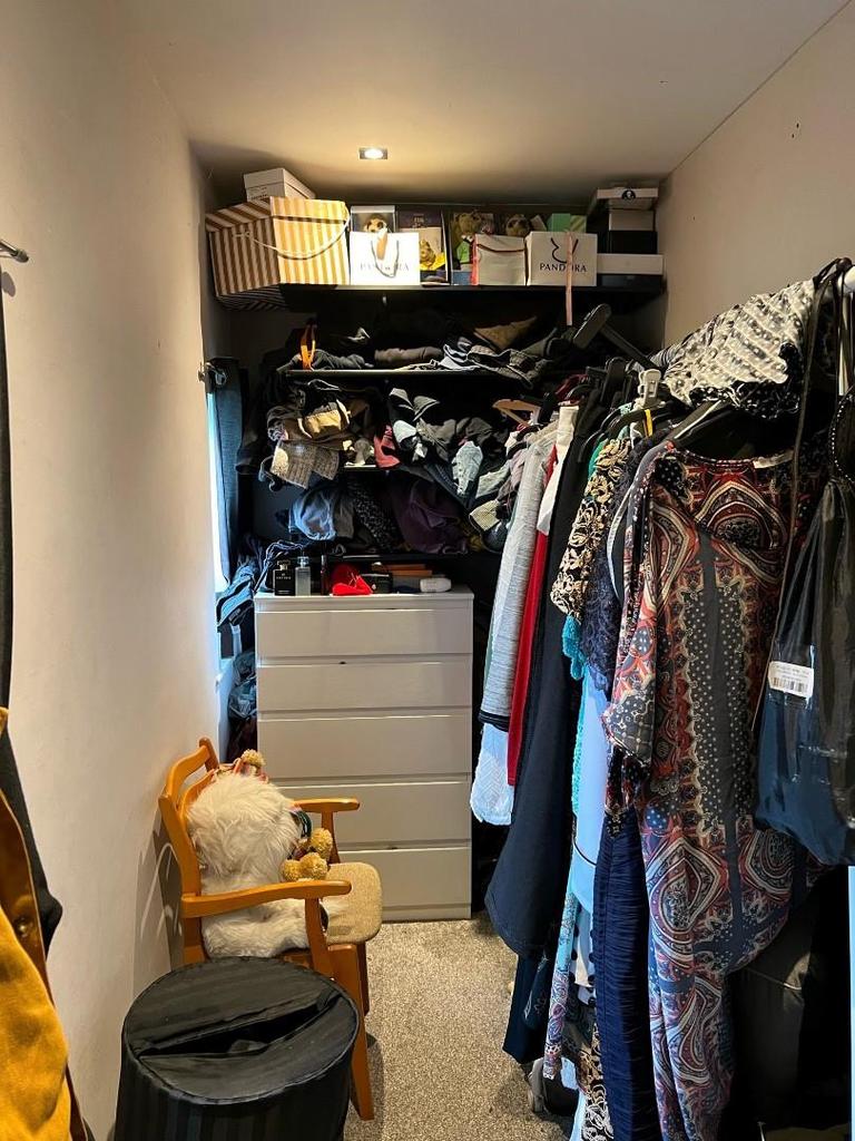 Dressing area.jpg