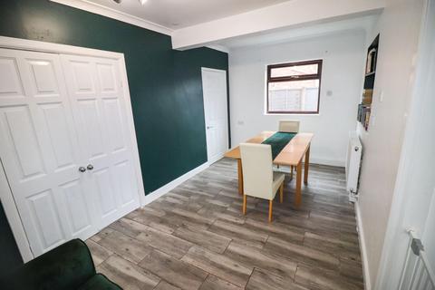21 Barnacle Lane, Bulkington, Bedworth, CV12 9RJ